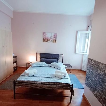 Appartement Marina Zea พีเรียส ภายนอก รูปภาพ