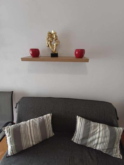 Appartement Marina Zea พีเรียส ภายนอก รูปภาพ