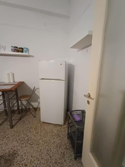 Appartement Marina Zea พีเรียส ภายนอก รูปภาพ