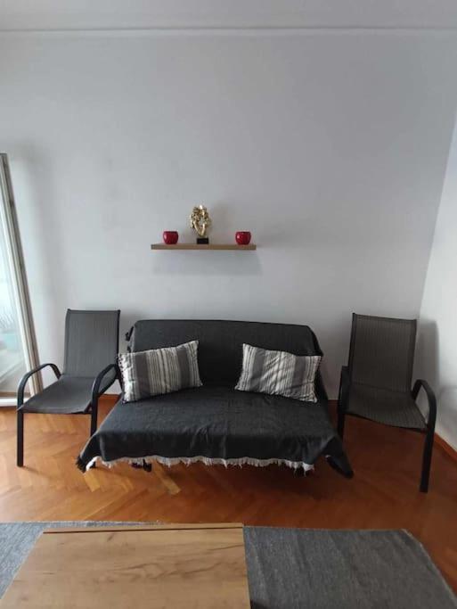 Appartement Marina Zea พีเรียส ภายนอก รูปภาพ