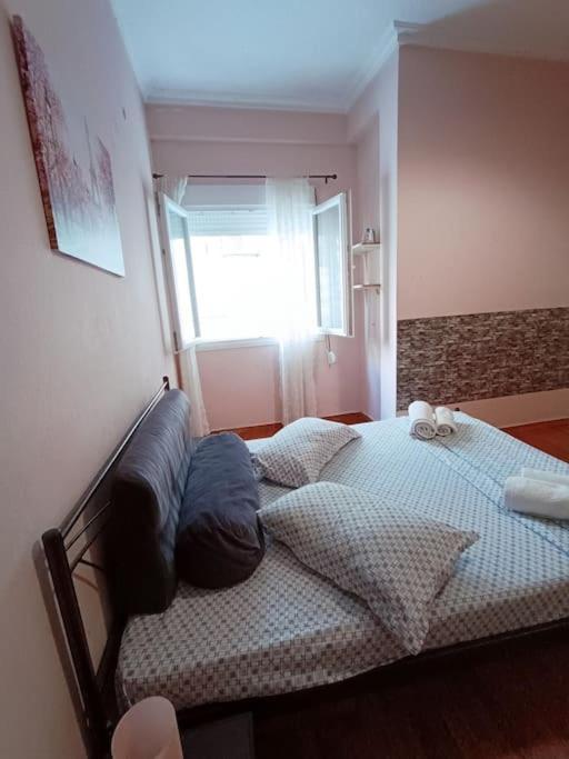 Appartement Marina Zea พีเรียส ภายนอก รูปภาพ