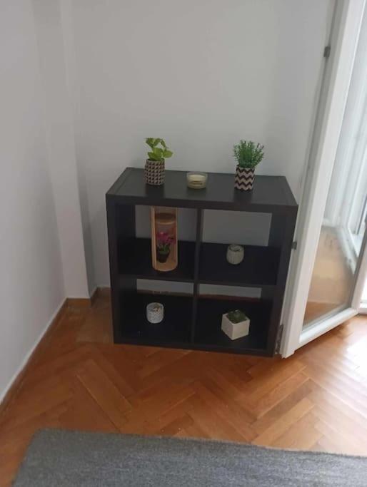 Appartement Marina Zea พีเรียส ภายนอก รูปภาพ
